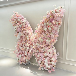 Arrangement de fleurs artificielles en forme de papillon rose pour la décoration de fond de scène de mariage - Product Image 4