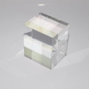 12/15/20/25/30mmr50: prismes séparateurs de faisceaux t50 pour longueur d'onde 400-700nm Vis - Product Image 1