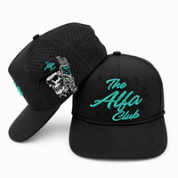 Topi Golf 5 Panel Custom Pabrikan dengan Lubang Laser Cut, Bordir Tengkorak, dan Snapback