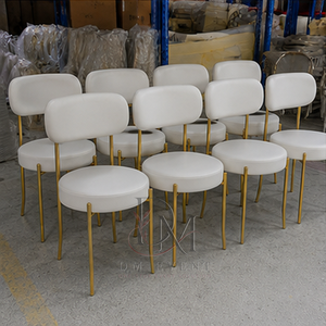 Silla de Comedor Moderna de Acero Inoxidable Dorado con Respaldo Curvo y Cojín Blanco para Banquetes de Hotel, Venta al Por Mayor - Product Image 2