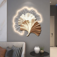 Horloge murale moderne et élégante en forme de feuille de Ginkgo, design unique et créatif, lumière LED, acrylique, aiguille ultra silencieuse pour la décoration de la maison, salon