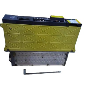 Module d'entraînement robuste de la série Alpha-S FANUC ORIGINAL A06B-6096-H116, bus à fibres FSSB, dissipateur thermique externe - Product Image 1
