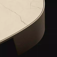 Table d'appoint en marbre au design nordique moderne Wabi-sabi, avec piètement en métal doré et plateau en chêne, pour chambre, salon, balcon, ou comme table de bout de canapé - Ensemble
