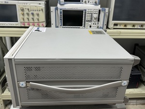 เครื่องวิเคราะห์เครือข่ายพารามิเตอร์ S รุ่น Keysight (Agilent) 8720ES, 50 MHz ถึง 20 GHz - Product Image 2