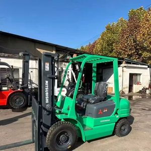 Chariot élévateur diesel d'occasion Mitsubishi d'origine japonaise de 3 tonnes avec une capacité de 2000 à 3000 kg, garantie d'un an, <span class=keywords><strong>prix</strong></span> attractif à vendre - Product Image 5