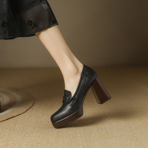 OEM ODM di alta qualità in vera pelle con tacchi quadrati <span class=keywords><strong>mocassini</strong></span> con plateau décolleté da <span class=keywords><strong>donna</strong></span> tacchi alti grossi tacchi alti di fabbrica - Product Image 4