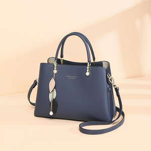 Sacs fourre-tout en cuir véritable de haute qualité pour femmes, sacs à main de créateurs, sacs à bandoulière de marques – Vente en gros - Product Image 5