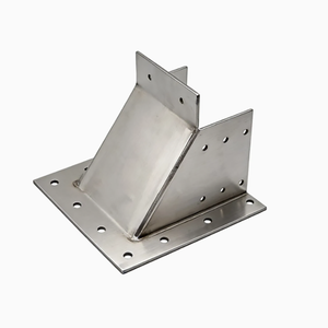 Support de montage en tôle sur mesure, soudé, découpé avec précision pour boîtier d'équipement - Product Image 1