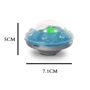 Mini figuritas de alienígena de plástico que brillan en la oscuridad, juguetes expendedores para decoración de fiestas y pasteles, juguetes y estructuras al aire libre - Product Image 2