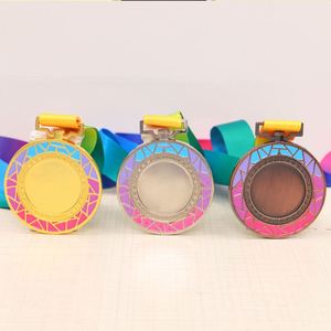 Profesional al por mayor de aleación de Zinc personalizado 3D Metal maratón carrera Premio Taekwondo Karate medalla oro deporte medalla personalizada - Product Image 1