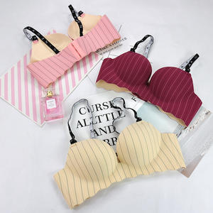 Soutien-gorge sans armatures push-up en polyester rayé respirant à bretelles ajustables pour femmes - Product Image 3