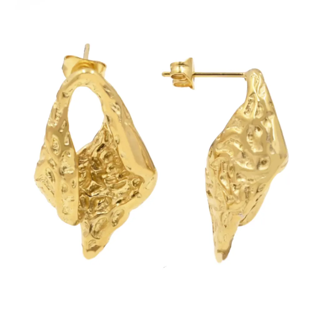 Fabrika doğrudan satış benzersiz tasarım zarif takı 18k altın kaplama takı küpe kadınlar üzerinde kabuklu deniz hayvanı kabuğu şekil klip