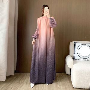 Vestido Maxi Elegante <span class=keywords><strong>para</strong></span> <span class=keywords><strong>Mujer</strong></span> Talla Grande con Tela Tejida Fruncida, Color Degradado y Dobladillo Plisado, Moda Musulmana - Product Image 3