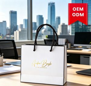 Sac en papier haut de gamme pour bijoux avec logo personnalisé, sac de shopping de luxe pour bijouterie avec logo sur mesure - Product Image 1