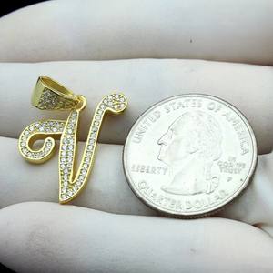 Colgante con Letra V, Colgante de Diamante Moissanite sin Cadena, Plata de Ley 925, Estilo Iced Out, Regalo de Cumpleaños, Colgante con Letra - Product Image 3