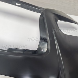 Kit carrosserie et accessoires pour Infiniti Q50 2018-2024 : Lame de pare-chocs avant, spoiler de coffre arrière, grille de pare-chocs avant, diffuseur et séparateur - Product Image 4