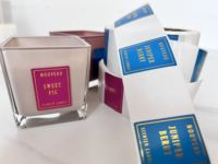 Vente flash - Étiquettes personnalisées en PVC vinyle, imperméables, impression UV, autocollants d'emballage pour produits de bain et de beauté, bouteilles d'eau holographiques