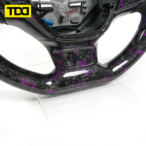 Volant en fibre de carbone TDD Premium Upgrade adapté à Peugeot - Product Image 4