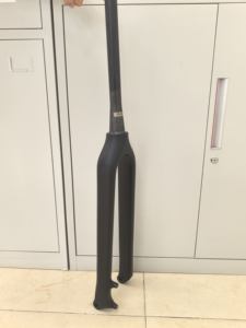 Nouvelle <span class=keywords><strong>fourche</strong></span> de vélo de montagne en carbone <span class=keywords><strong>29</strong></span> <span class=keywords><strong>pouces</strong></span>, <span class=keywords><strong>rigide</strong></span>, légère, durable, compatible avec les freins à disque, VTT - Product Image 4