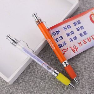Stylo publicitaire en plastique avec drapeau rétractable, stylo à bannière déroulante, stylo à bille en papier économique avec logo personnalisé - Product Image 4