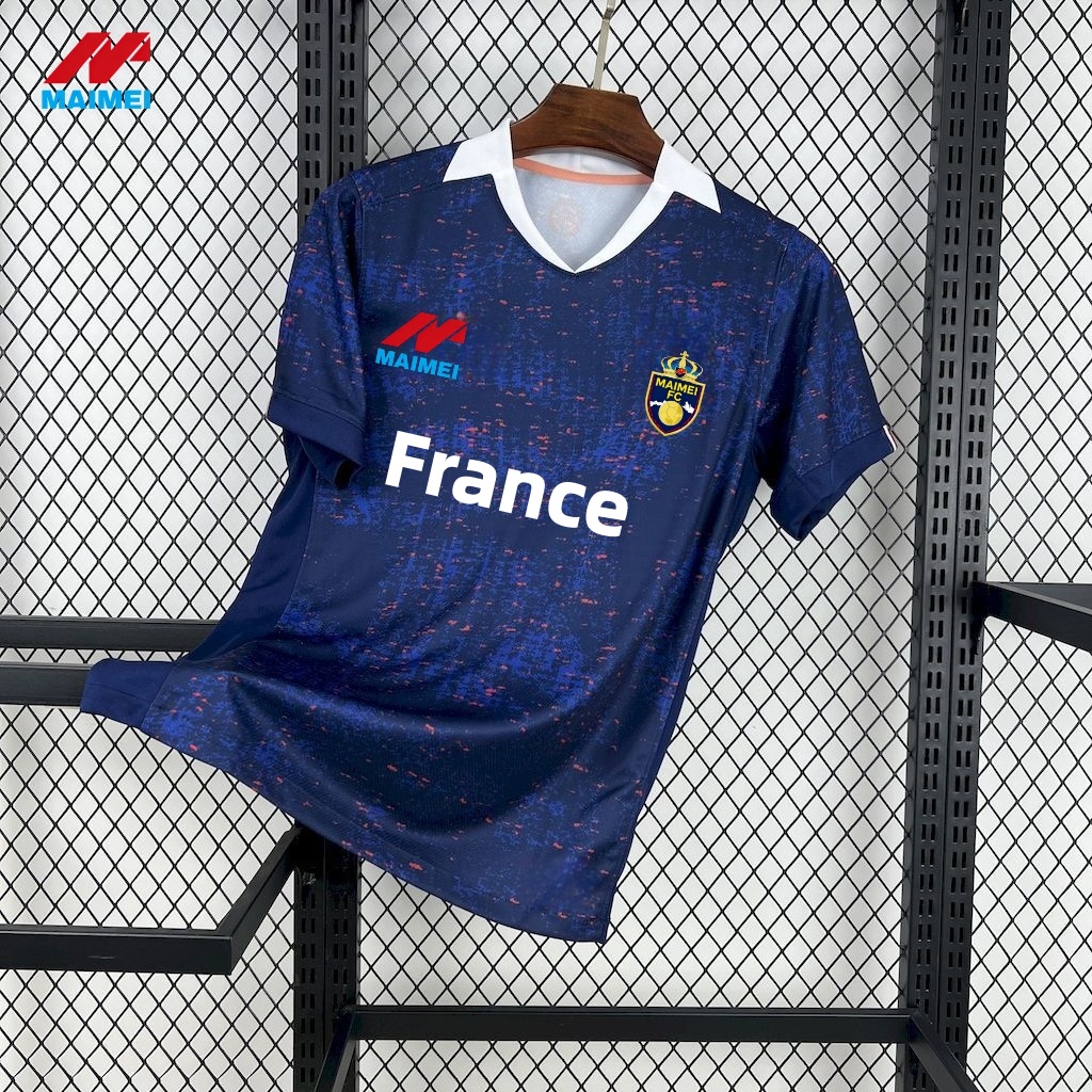 France 2526 domicile Bleu