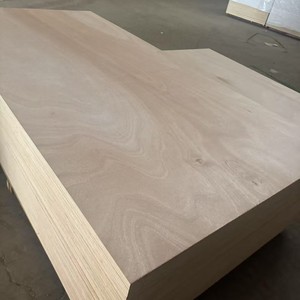 Die Fabrik Verkauft Wasserfestes Sperrholz Marineboard 12mm Mehrschichtiges Pappelholz Geeignet für Außen- und Innenbereich - Product Image 4