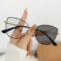 Montures de lunettes œil-de-chat vintage à monture complète en PC, anti-lumière bleue et à changement de couleur, pour le commerce transfrontalier