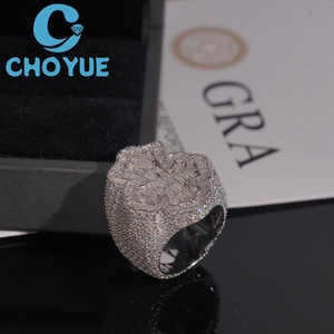 Anillo Cruzado de Plata de Ley 925 con Incrustaciones de Diamantes Moissanite VVS, Joyería Hip Hop Personalizada - Product Image 2