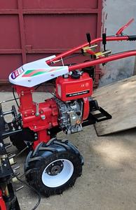 เครื่องตัดวัชพืชอเนกประสงค์แบบเดินสำหรับใช้ในครัวเรือนเครื่องกำจัดวัชพืชข้าวสาลีข้าวโพดและหญ้าอาหารสัตว์ - Product Image 3