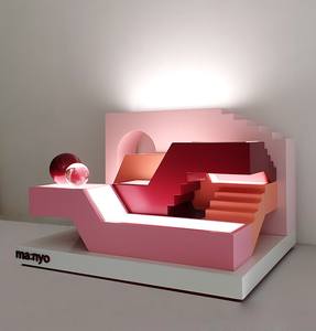 Soporte <span class=keywords><strong>de</strong></span> exhibición cosmético con luz LED acrílica para productos <span class=keywords><strong>de</strong></span> maquillaje y cuidado <span class=keywords><strong>de</strong></span> la piel-Exhibición <span class=keywords><strong>de</strong></span> exposición minorista con diseño personalizado - Product Image 2