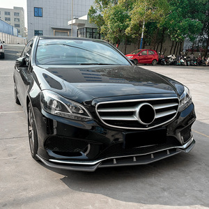 ลิ้นกันชนหน้า Amp-Z ลายคาร์บอนไฟเบอร์ ผิวด้าน สำหรับรถยนต์ Mercedes-Benz E-Class W212 ปี 2013-2015 AMG - Product Image 2