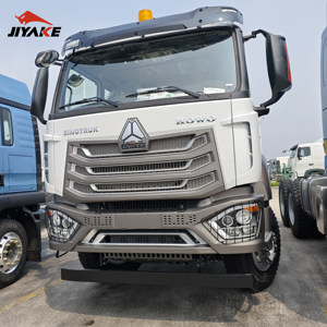 HOWO 6x4 Conduite à Droite Howo NX <span class=keywords><strong>Tracteur</strong></span> d'<span class=keywords><strong>Occasion</strong></span> Euro 2 Suspension Pneumatique Siège Conducteur 351-450ch 2000-2500Nm - Product Image 1