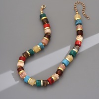 Collier de perles colorées bohèmes pour femmes, bijoux de plage, collier ras du cou perlé d'été, cadeau pour elle