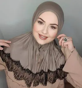Động cơ lực lượng 2024 thiết kế mới Malaysia Dubai phương thức hồi giáo chiếc khăn Búp Bê Cổ Áo Ren Nút hồi giáo hijab cho phụ nữ