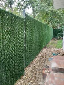 แผงแผ่นแผ่นไม้ระแนงราคาถูกเพื่อความเป็นส่วนตัว รั้วหญ้าเทียมโลหะตกแต่ง รั้วหน้าจอโซ่เชื่อมโยงรั้วหญ้า - Product Image 3