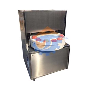 Machine semi-automatique à trancher et à éplucher les pommes et à éplucher les pommes. - Product Image 1