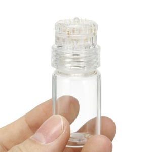 Masseur facial et labial, système de micro-infusion à 20 aiguilles en titane, applicateur de sérum Hydra Derma Stamp pour repulper les lèvres - Product Image 3