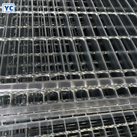Grille de drainage extérieure en acier au carbone zingué, fabriquée en usine, avec protection anticorrosion pour couvercles de puits