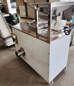 เครื่องแปรรูปเปลือกถั่วทอเรย่าซาชาอินชิของจีน เครื่องกําจัดเปลือกเมล็ดซาชาอินชิ - Product Image 5