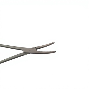 Pinzas Quirúrgicas Oftálmicas de Acero Inoxidable de 12.5 cm con Puntas Curvas, Estándar de Seguridad, Pinzas Mosquito - Product Image 3