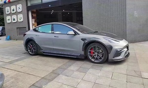 ชุดแต่ง IM Body Kit สำหรับ Tesla Model 3 - กันชนหน้าและหลัง, สเกิร์ตข้าง, ลิปหน้า HOOD, ดิฟฟิวเซอร์, และซุ้มล้อ - Product Image 5