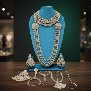 Conjunto de Accesorios Nupciales Tradicionales en Oro Rosa Intenso, Gargantilla de Cristal Rojo, Collar Largo Haram con Gotas de Piedras Preciosas - Product Image 2