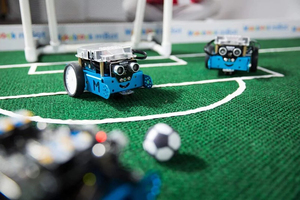 Kit de robot éducatif Makeblock <span class=keywords><strong>MBot</strong></span> V1.2-Blue (version Bluetooth) avec 9 langues - Product Image 4
