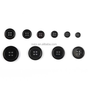 Nhà Máy Đảm Bảo Chất Lượng Cao 4-Lỗ Đen Sừng Nút Nhựa Tự Nhiên Sequin Trang Trí Biểu Tượng Tùy Chỉnh Mạ Kỹ Thuật Cho Quần Áo - Product Image 2