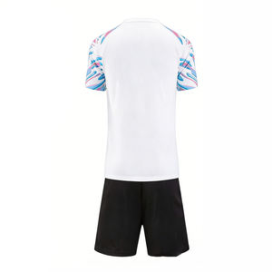Shorts et maillots de football respirants à séchage rapide en gros, impression par sublimation avec logo d'équipe personnalisé, ensembles d'uniformes de match unisexes, vêtements de football - Product Image 2