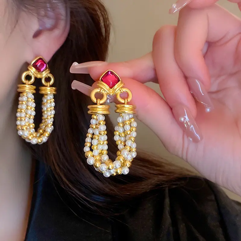 Boucles d'oreilles en argent pour femme, Style Antique, perle, gland, mode populaire, créatif, tempérament rétro, haute qualité, vente en gros