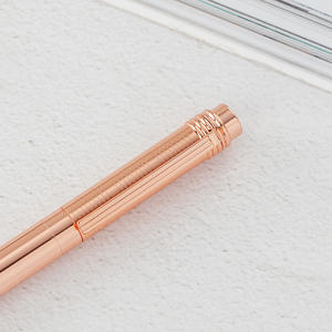 Stylo bille métallique de luxe pour affaires en or rose, largeur d'écriture 1,0 mm, impression de logo personnalisable - Product Image 3