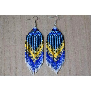 Pendientes Colgantes Bohemios con Cuentas de Proveedor Indio, Hermosas Joyas Hechas a Mano para Mujer, Ideales para Bodas, Fiestas y Festivales - Product Image 1