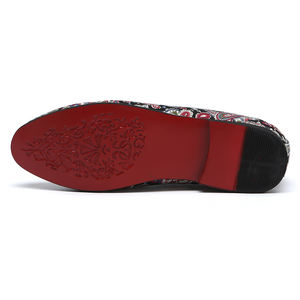 Chaussures habillées mocassins uniques brodées pour hommes et femmes, grandes tailles 37-48 - Product Image 4