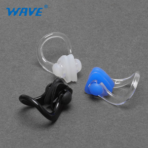 Juego de Pinza Nasal y Tapones para Oídos de Silicona, Suaves para Natación, con Estuche de Plástico - Product Image 3